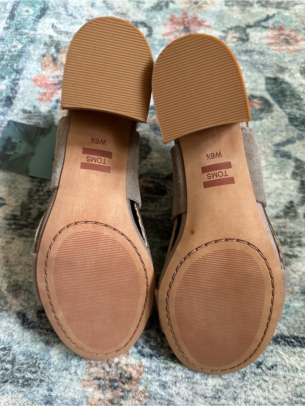 TOMS Poppy Leather Block Heel Sandal Taupe Size 6.5 - Picture 10 of 10